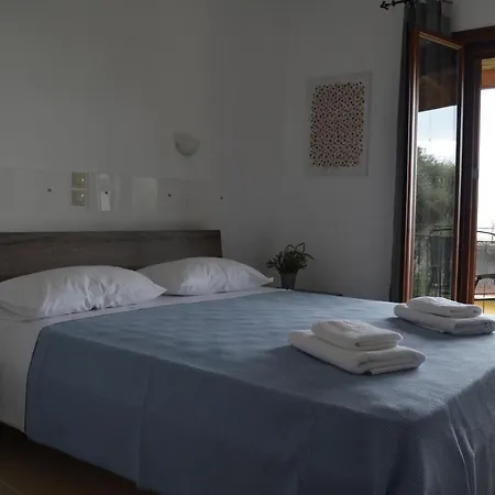 Virginia Apartahotel